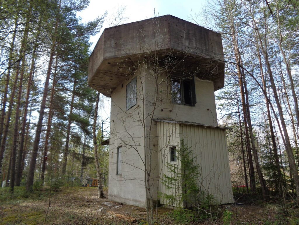 https://bothniancoastalroute.com/wp-content/uploads/2024/04/siknasfortet_tower-1024x769.jpeg